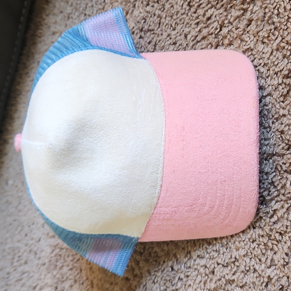 GOORIN VINTAGE colorblock Cotton snapback trucker hat white pink blue osfm NWT